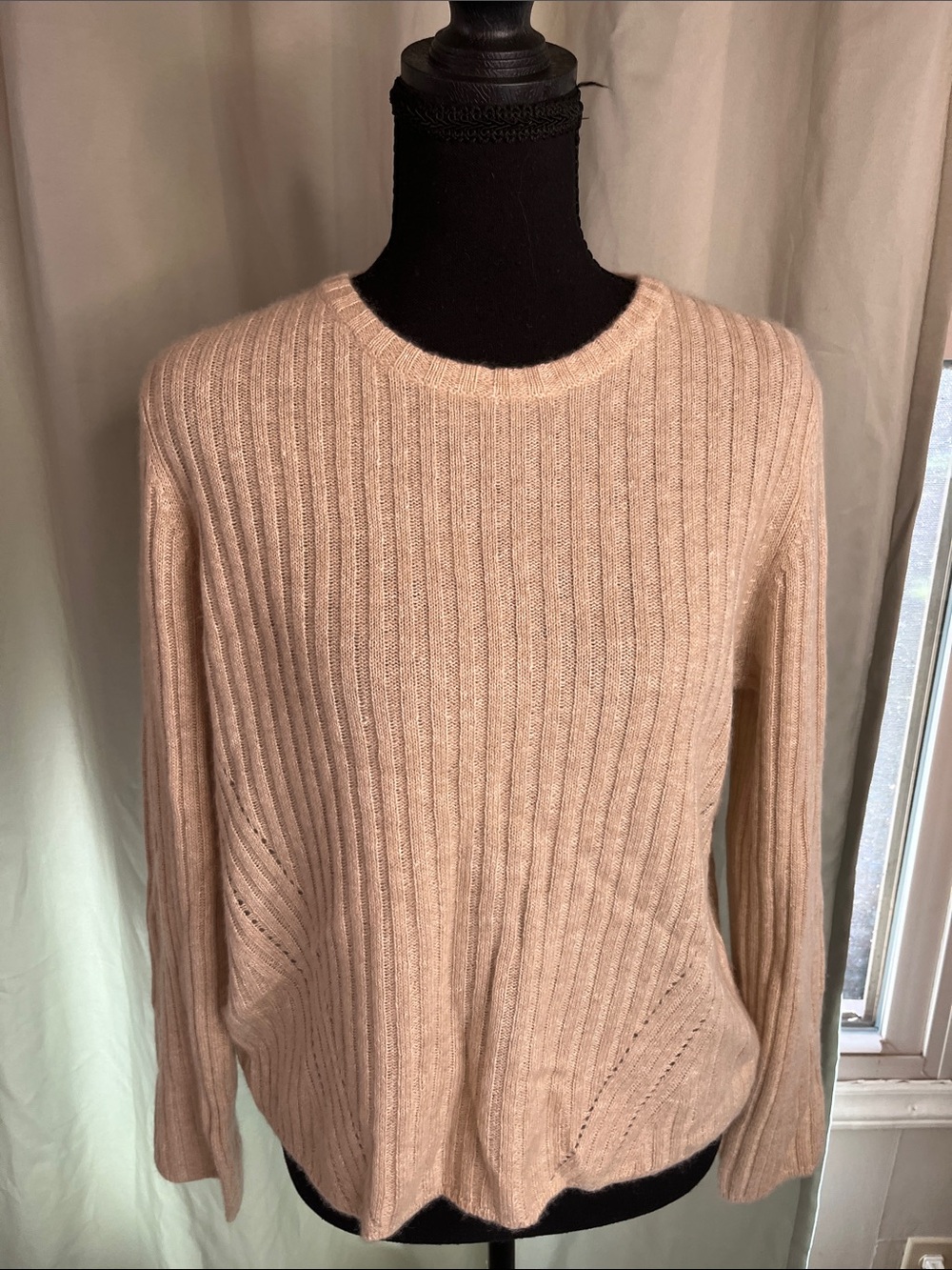 J. McLaughlin Cashmere Linen Blend Ribbed Crewneck Sweater in Tan
